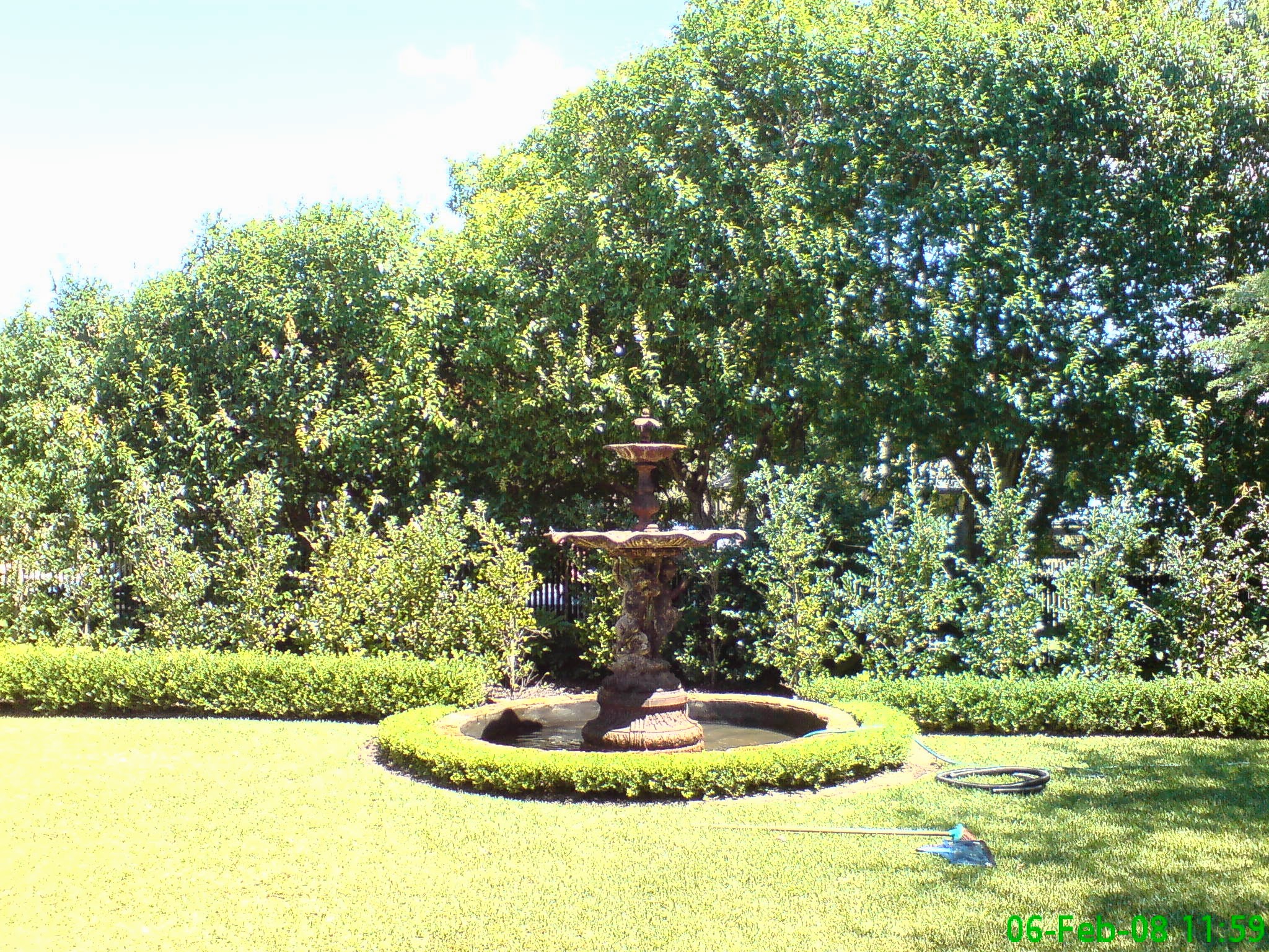 Fountain pond